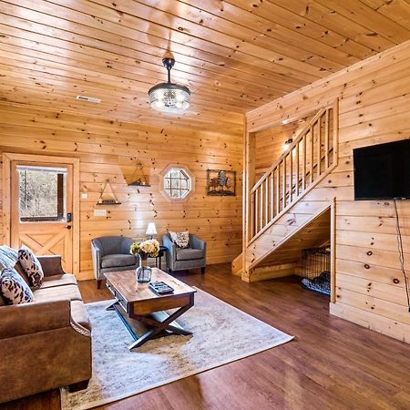 The Sly Fox - Recently Updated/ Ideal Pf Location Pigeon Forge Ngoại thất bức ảnh
